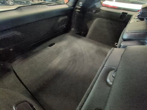 Used 2022 Jeep Grand Cherokee Overland w/ Luxury Tech Group IV image 31