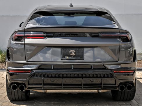 Used 2024 Lamborghini Urus S AWD/4WD image 6