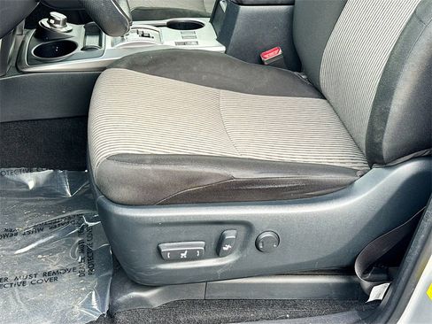 Used 2023 Toyota 4Runner SR5 image 17