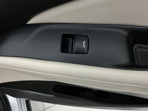 Used 2022 Buick Enclave Avenir w/ Trailering Package, 5000 lbs. AWD/4WD image 41
