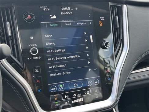 Used 2023 Subaru Outback Limited image 21