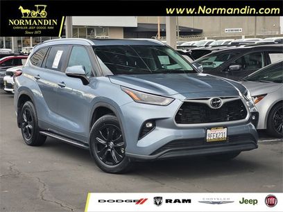 Used 2023 Toyota Highlander XLE