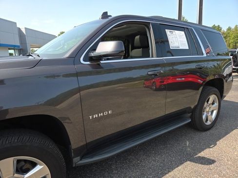 Used 2017 Chevrolet Tahoe LT w/ Luxury Package image 88