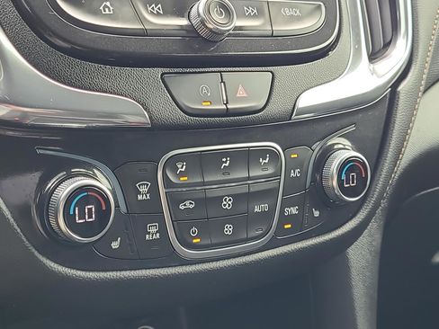 Used 2022 Chevrolet Equinox Premier w/ Redline Edition FWD image 23