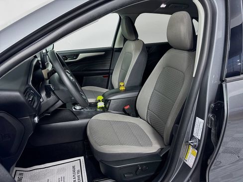 Used 2022 Ford Escape SE FWD image 11