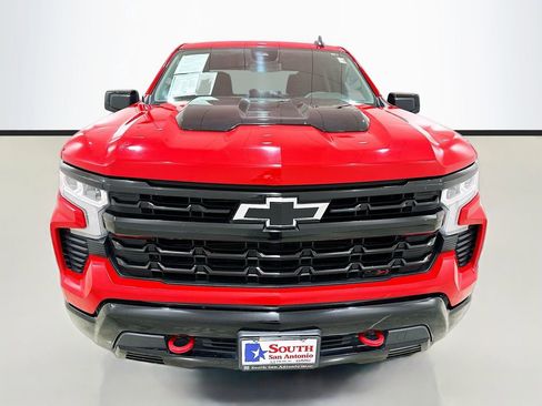 Used 2024 Chevrolet Silverado 1500 LT Trail Boss w/ Protection Package AWD/4WD image 2