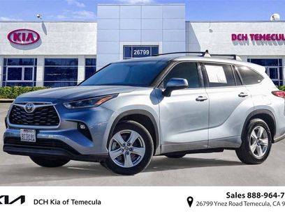 Used 2021 Toyota Highlander LE