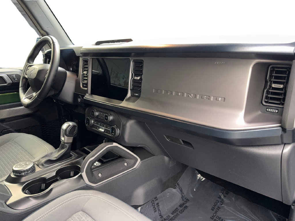 Used 2022 Ford Bronco Outer Banks AWD/4WD image 46