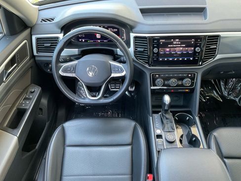 Used 2022 Volkswagen Atlas SEL R-Line AWD/4WD image 37