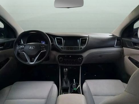 Used 2018 Hyundai Tucson SEL FWD image 9