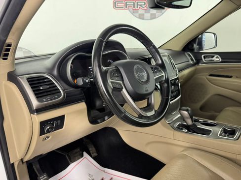 Used 2019 Jeep Grand Cherokee Limited w/ Luxury Group II AWD/4WD image 10