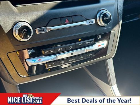 Used 2020 Ford Explorer XLT w/ Equipment Group 202A image 15