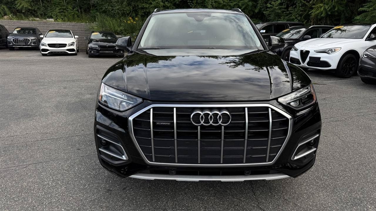 Used 2023 Audi Q5 2.0T Premium w/ Convenience Package AWD/4WD image 17