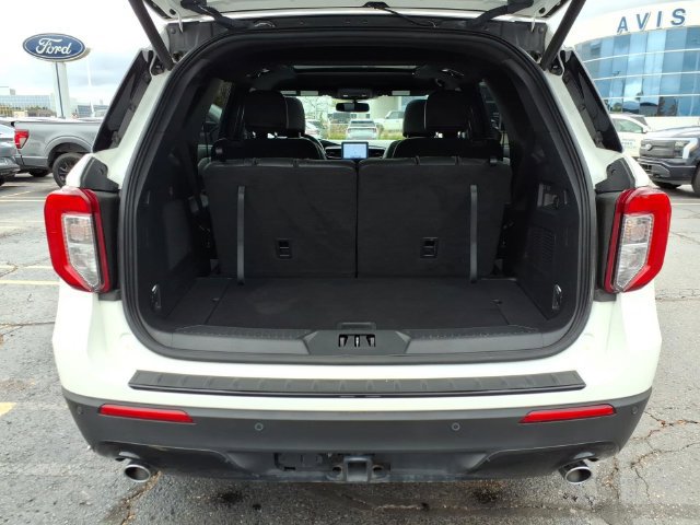 Used 2023 Ford Explorer ST-Line w/ Class IV Trailer Tow Package AWD/4WD image 13