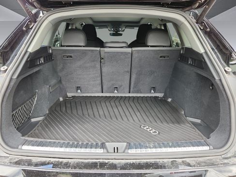 Used 2025 Audi Q5 Premium Plus w/ Premium Plus AWD/4WD image 31