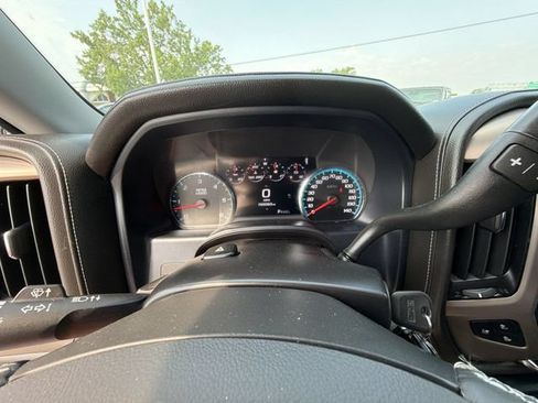 Used 2017 GMC Sierra 1500 Denali AWD/4WD image 26