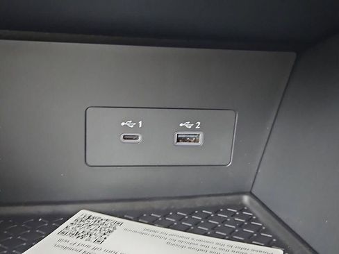 New 2025 Nissan Pathfinder SV image 12