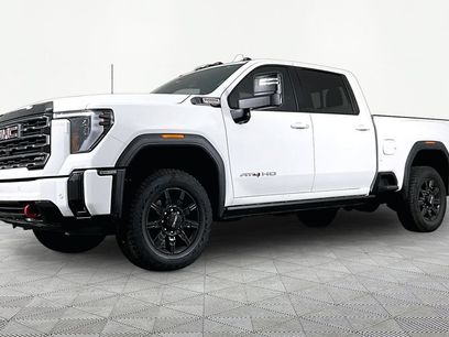 Used 2025 GMC Sierra 2500 AT4 w/ AT4 Premium Plus Package