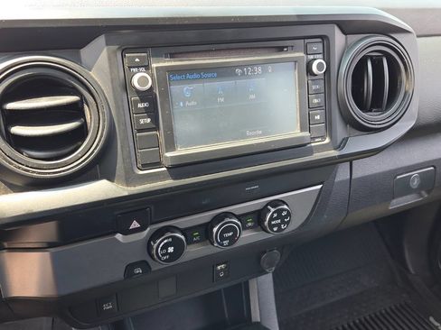Used 2019 Toyota Tacoma SR w/ SR Convenience Package RWD image 17
