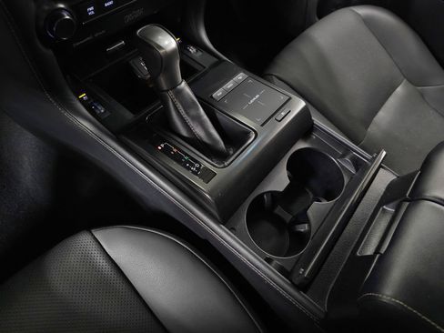 Certified 2023 Lexus GX 460 Premium AWD/4WD image 32