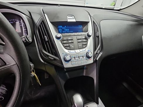 Used 2015 Chevrolet Equinox LS FWD image 13