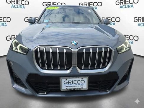 Used 2023 BMW X1 xDrive28i w/ M Sport Package AWD/4WD image 1