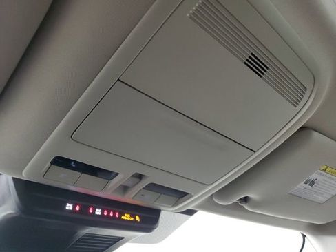 Certified 2025 MAZDA CX-90 Plug-In Hybrid w/ Preferred image 34