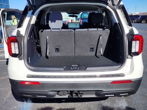 New 2026 Ford Explorer Active image 28