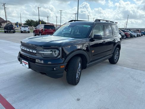 Used 2023 Ford Bronco Sport Badlands AWD/4WD image 3