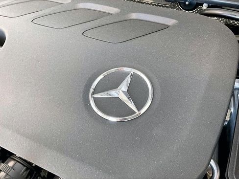 New 2026 Mercedes-Benz GLB 250 image 17