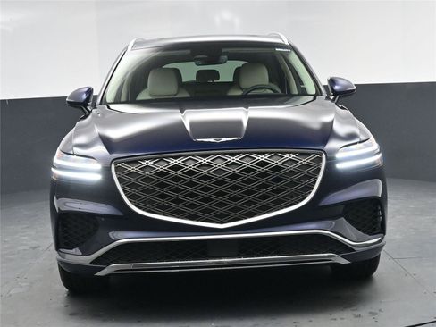New 2026 Genesis GV70 2.5T Select image 13