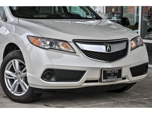 Used 2015 Acura RDX AWD image 2