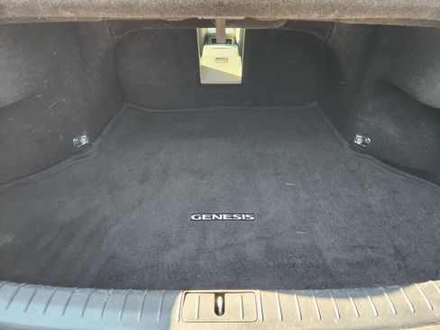 Used 2017 Genesis G80 3.8 w/ Option Group 02 image 32