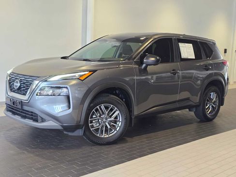 Used 2023 Nissan Rogue S AWD/4WD image 1