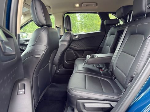 Used 2020 Ford Escape SEL FWD image 27