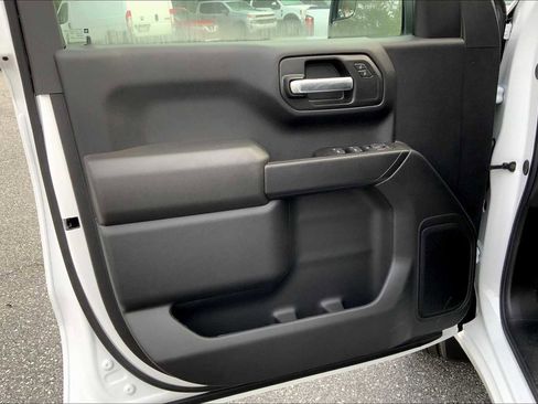 New 2025 GMC Sierra 1500 Pro w/ Graphite Edition image 10