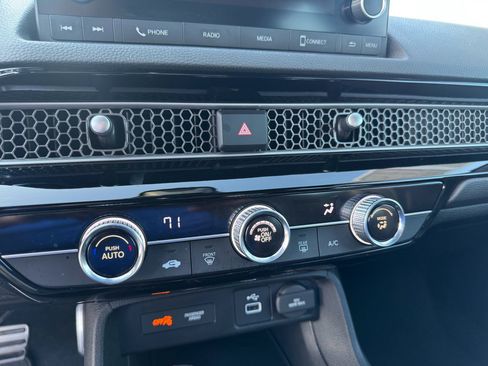 Certified 2022 Honda Civic Sport image 19