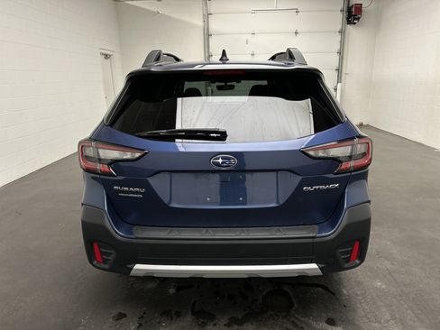 Used 2020 Subaru Outback Limited w/ Popular Package #2 image 8