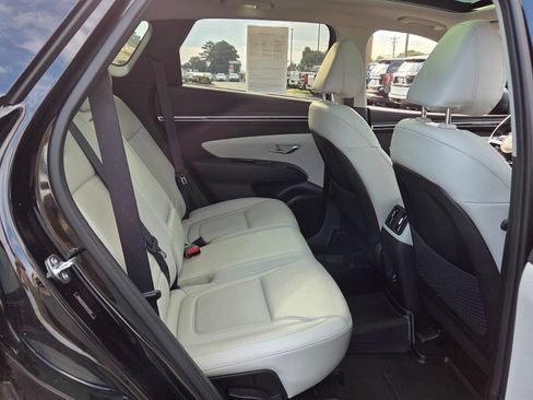 Used 2024 Hyundai Tucson Limited FWD image 14