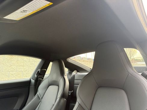 Certified 2025 Porsche 911 Carrera image 19