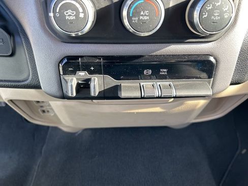 Used 2022 RAM 3500 Big Horn w/ Safety Group B AWD/4WD image 24