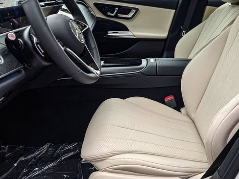 New 2026 Mercedes-Benz E 350 4MATIC Sedan image 13