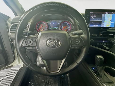 Used 2022 Toyota Camry XSE w/ Navigation Package FWD image 15