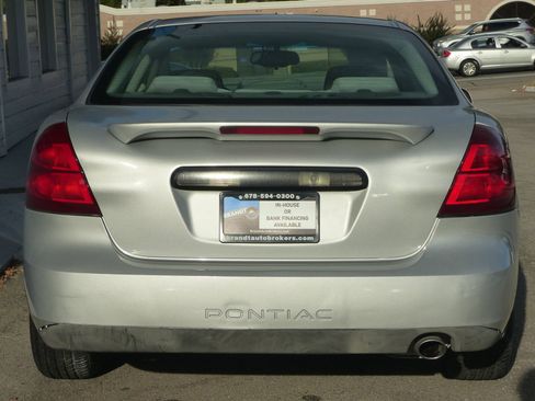 Used 2005 Pontiac Grand Prix w/ Drivers Plus Package image 6