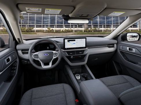 New 2027 Ford Explorer Active RWD image 9