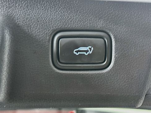 Used 2024 Hyundai Palisade SEL FWD image 32
