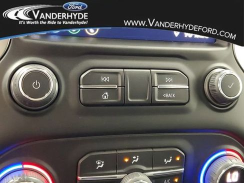 Used 2021 Chevrolet Silverado 1500 RST image 29