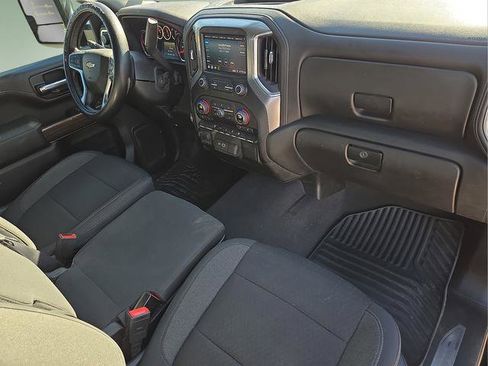 Used 2023 Chevrolet Silverado 2500 LT image 12