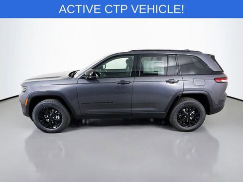New 2025 Jeep Grand Cherokee Altitude w/ Trailer Tow Package image 4