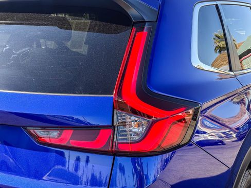 Used 2024 Honda CR-V Sport image 8